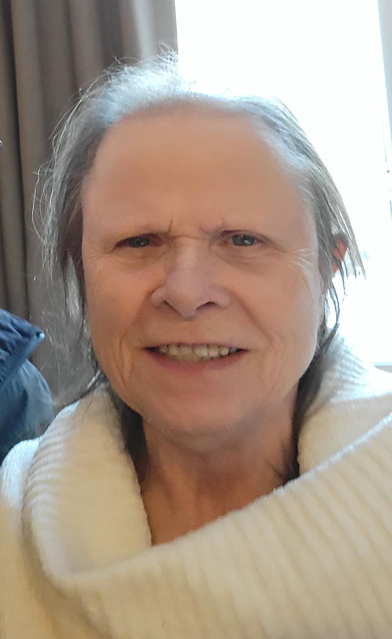  Darlene Olive Lumsden